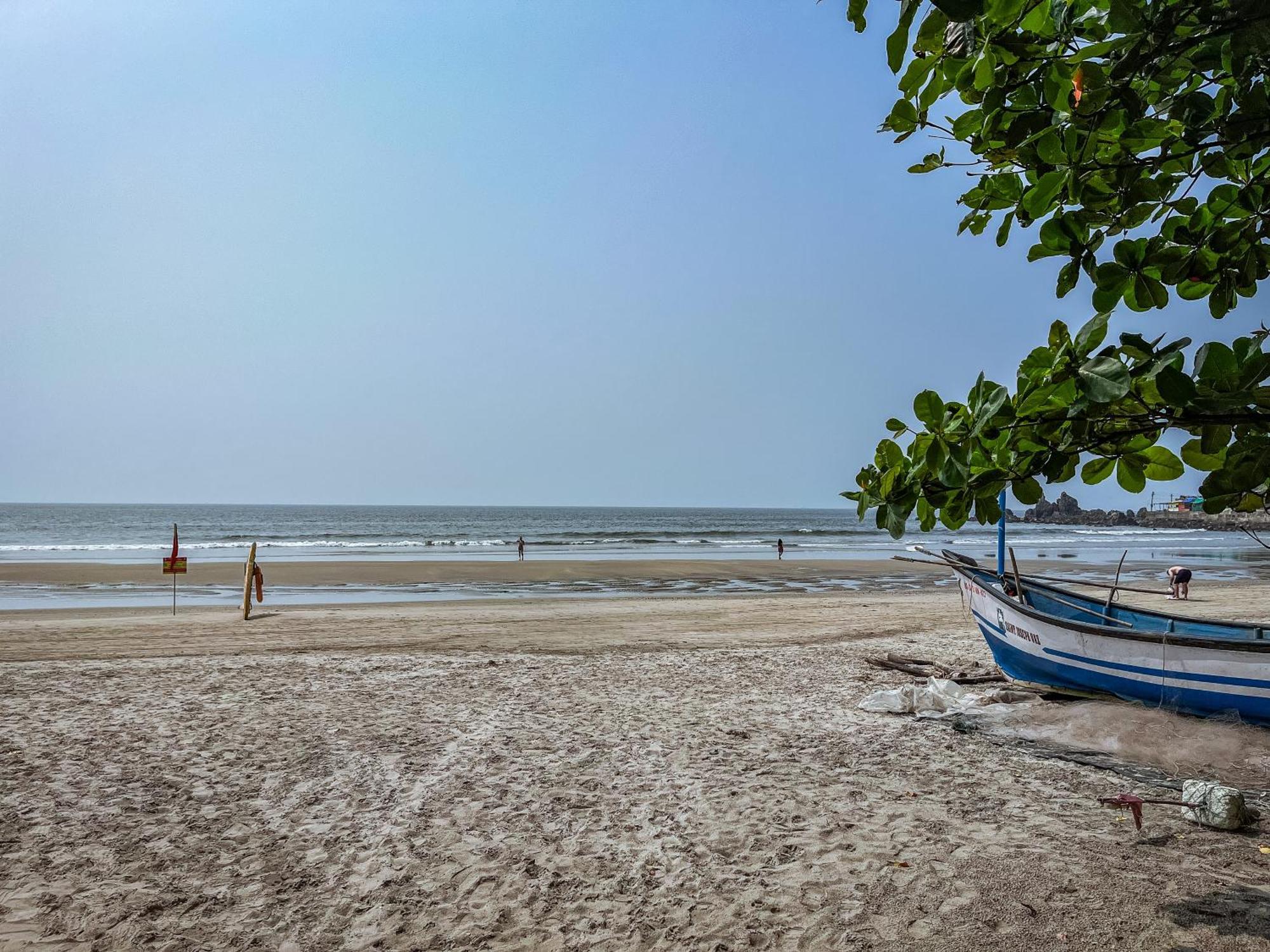 12 Monks - Beachside Hostel Arambol Exteriör bild